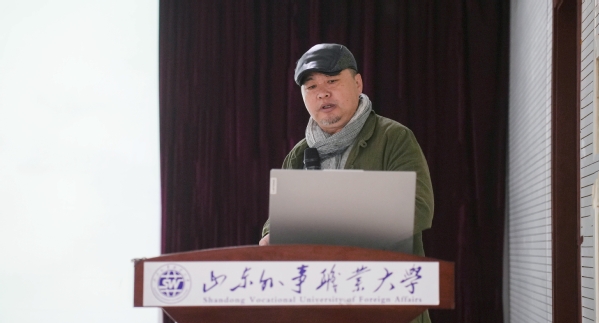 南宫体育